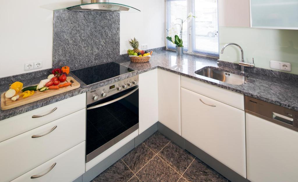 Haus Landbrugg Apartment Лех ам Алберг Стая снимка